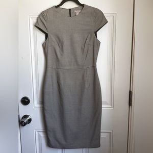 H&M Business Cap Sleeve Pencil Dress Size xS Knee Lenght Great Condition Pre-own